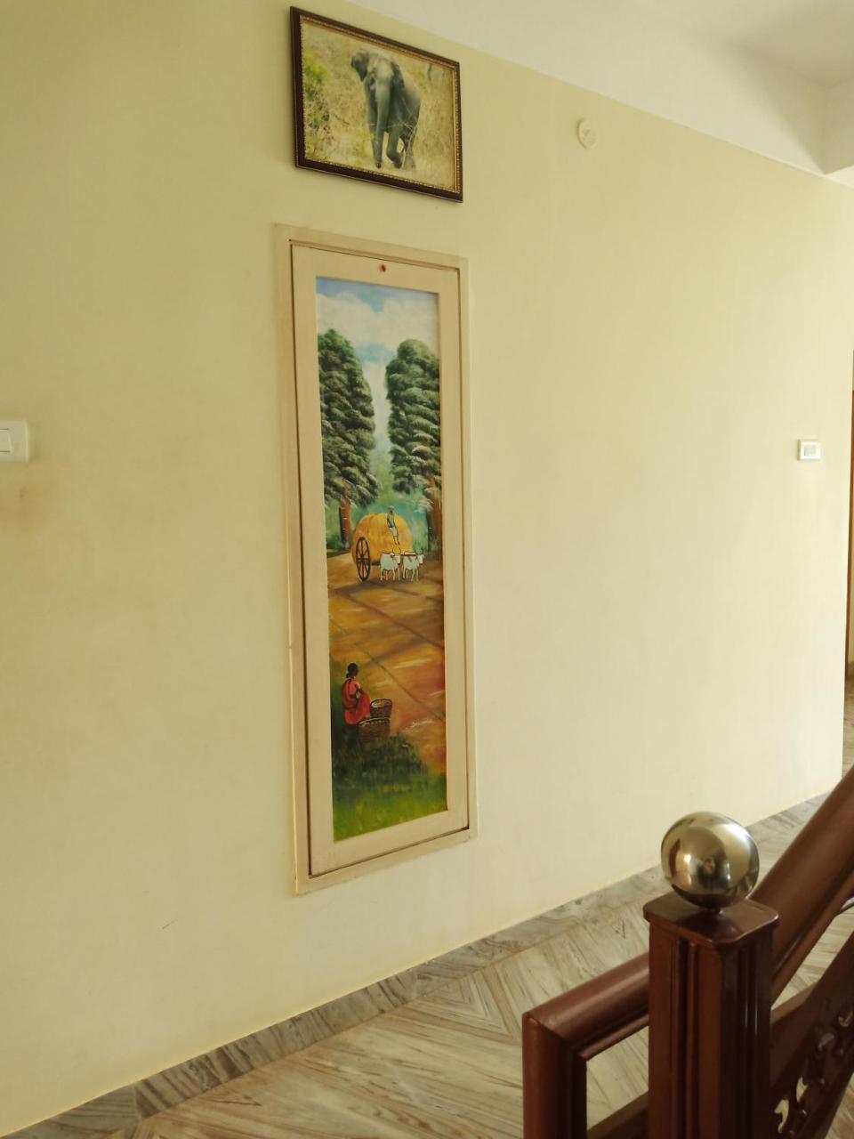 Hotel Victoriyah Thanjavur Luaran gambar
